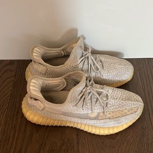 Men’s sneakers size 11